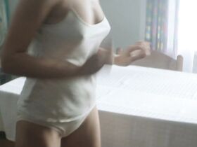 Майя Бохосевич секси – Воспитательница из детского сада (2014)