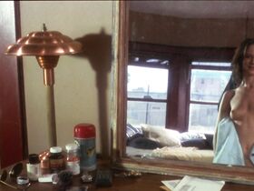 Джульетт Льюис голая – Странные дни (1995) #3