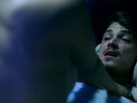 Пом Клементьефф голая – Игры хакеров: Возвращение (2018) #6