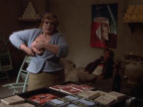 Мария Антониетта Белуцци голая – Амаркорд (1973) #8