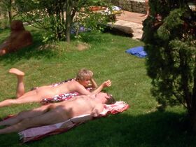 Шинед Кьюсак голая – Ускользающая красота (1996)