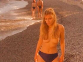 Анфиса Нежинская голая, Лариса Типикина голая, Юлия Блохина голая, Марина Мальчевская голая – Дневники «Красной туфельки» s05e05 (1996) #3