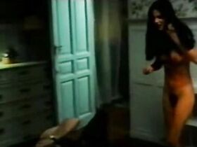 Ана Альварес голая – Он зажигает мою страсть (1994)