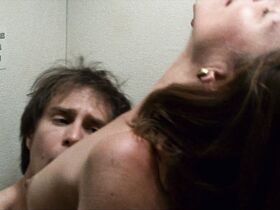 Элис Баррет голая – Удушье (2008) #5