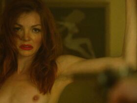 Николь Лалиберт голая – Хитрее всех (2017) #8