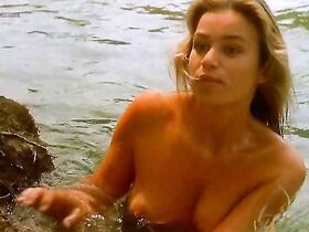 Валери Каприски голая – Два шарика мороженого, или что я скажу маме (1982) #2