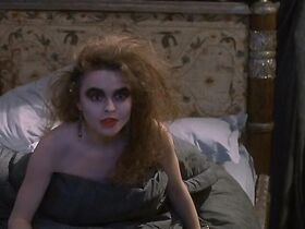 Хелена Бонем Картер голая – Всё как надо (1989) #3