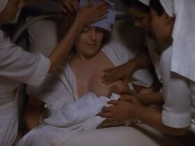 Грета Скакки голая – Коттон Мэри (1999)