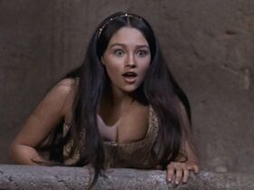 Оливия Хасси голая – Ромео и Джульетта (1968) #2