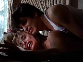 Марго Хемингуэй голая – Губная помада (1976) #2