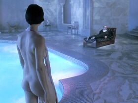 Изабелла Росселлини голая, Кэтрин Белл голая, Кэрри Джин Язел голая – Смерть ей к лицу (1992)