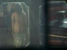 Эмманюэль Сенье голая – Лагуна (2001) #2