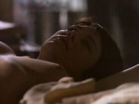 Мари-Жозе Кроз голая – The Hunger s01e11 (1997) #3