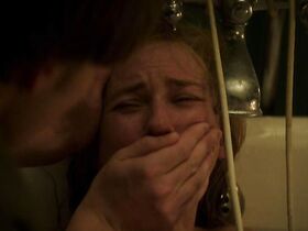 Наоми Уоттс голая – Незваные гости (2016) #3