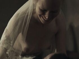 Агнешка Жулевска голая – Демон (2015) #2