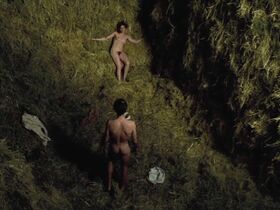 Доминик Санда голая – Двадцатый век (1976) #3