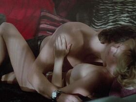 Вики Бенсон голая – Дух мщения (1986)