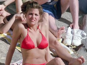 Шерилин Фенн голая – Дух мщения (1986)