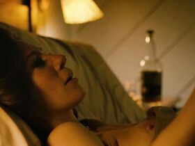 Линн Коллинс голая – Потерявшиеся на солнце (2015)