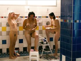 Мишель Уильямс голая, Сара Силверман голая – Любит / Не любит (2011)