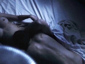 Эбигейл Хардингэм голая, Фиона О’Шонесси голая – Нина навсегда (2015)