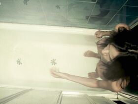 Елена Анайя голая – Скелеты Железного острова (2009) #1
