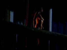 Девон Огден голая – Тихий приют (2016)