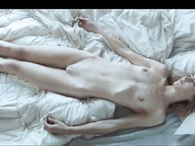 Ханна Хукстра голая – Хемель (2012)