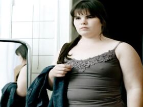 Эмма Ливи голая – Лена (2011) #2