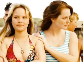 Соня Герхардт секси, Елена Вебер секси – Лето (2008) #3