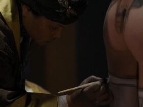 Грэйс Калдер голая, Эдриэнн-Мари Цитт голая – Чужестранка s02e03 (2016) #2