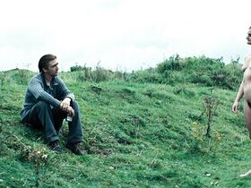 Аврора Брутен голая – Вне Сатаны (2011) #3