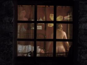 Камилла Фанча голая – Пансионат Борегар (2009) #2