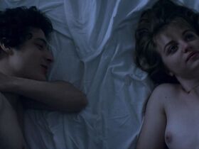 Лу Руа-Леколлине голая – Три воспоминания моей юности (2015) #2