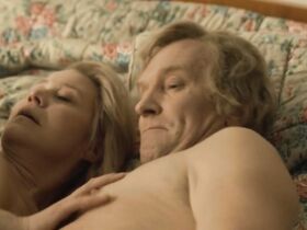 Трине Дюрхольм голая, Джули Агнете Ванг голая, Хелена Рейнгор Нойманн голая – Коммуна (2016) #2