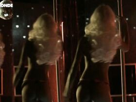 Саломе Стевенен голая – Дамы в колоде карт s01e04 (2013) #2