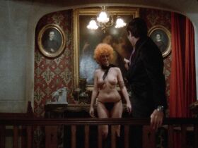 Моник Шометт голая – Большая жратва (1973)