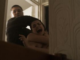 Шарлотта Райли голая – Реванш s01e02 (2009) #3