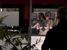 Дороти Рейнольдс голая – Завучи s01e03 (2016) #3