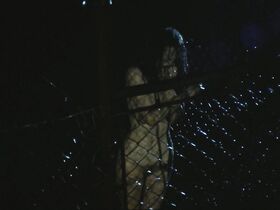 Анна Гейслерова голая – Реквием по девушке (1992)