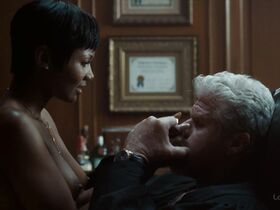 Эмаяци Коринеальди голая – Десница Божья s01e01-08 (2014)