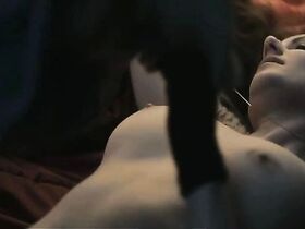 Мелина Мэтьюз голая – Шоколадный бункер (2013)