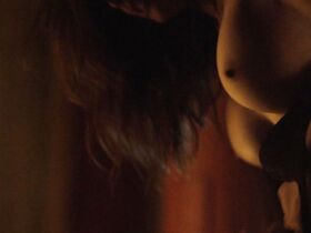 Сара Малакул Лэйн голая – Кикбоксер: Возмездие (2016)