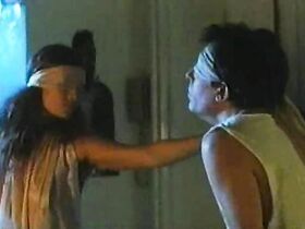 Дебора Каприольо голая – Сен-Тропе, Сен-Тропе (1992)