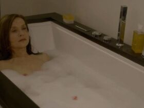 Изабель Юппер голая – Она (2016) #2