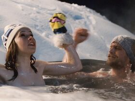 Фелисити Джонс секси – Как выйти замуж за миллиардера (2011) #2