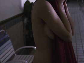 Лейк Белл секси – Маленький убийца (2011) #2