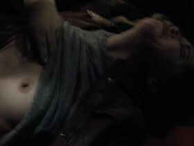 Шэрон Стоун голая – Мул (2012) #2