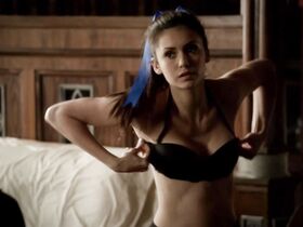 Нина Добрев секси – Дневники вампира s04e16 (2013) #2