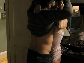 Аманда Пит секси – Что тебя не убивает (2008) #2